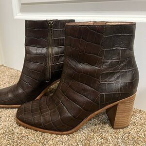 Madewell The Greer Boot in Croc Embossed Leather